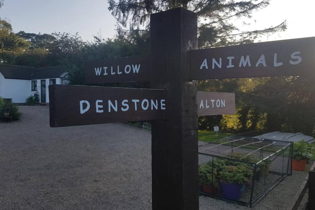 The Willow Denstone ภายนอก รูปภาพ